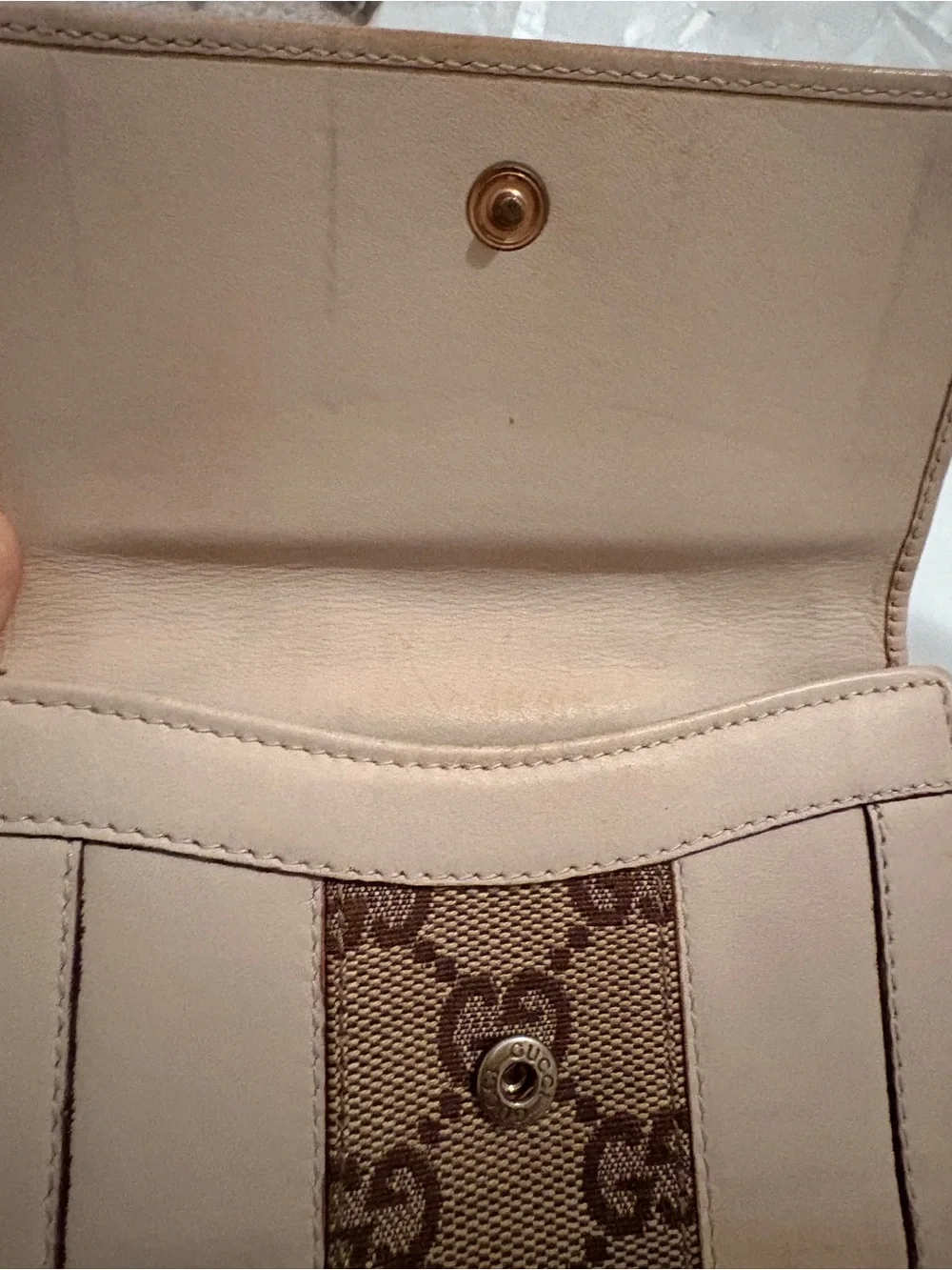 vintage Gucci Web / Cherie compact bifold wallet - Picture 6 of 12